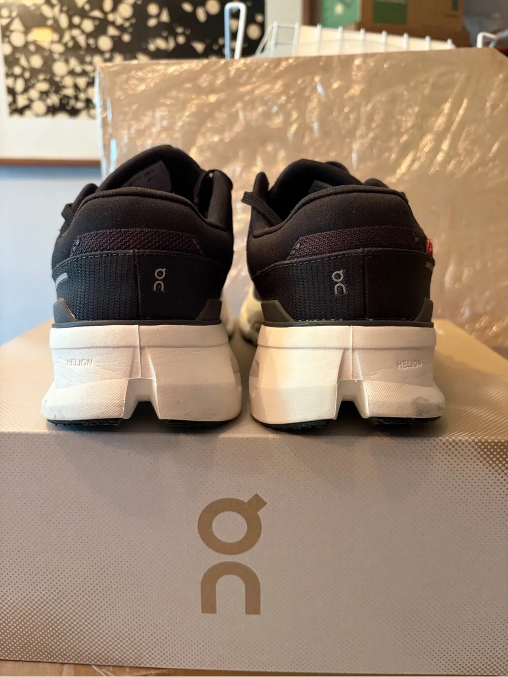 On Running Cloudswift Black and Gray Athletic Shoes